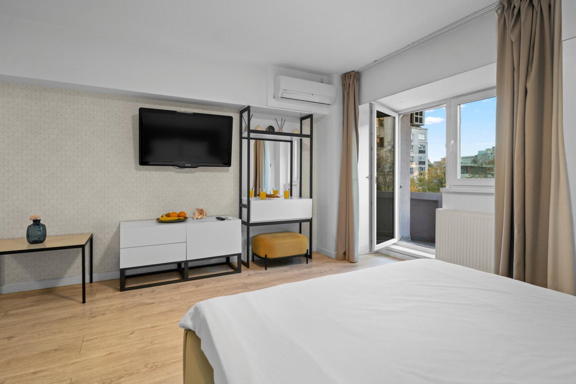 Parliament Pearl - Amazing View - Old Town Apartment